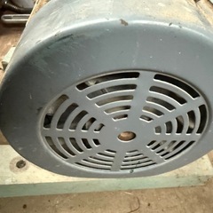 日立 INDUCTION MOTOR 71-1305電動モーター三相200V1.5KWの画像