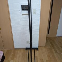 ダイソーのハンガーラックの画像