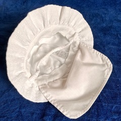 未使用に近い美品♡アカチャンホンポ　ネコ耳・日よけ付き帽子の画像