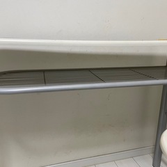 (確約済)無料‼️【中古】カウンターテーブル✨️チェア1脚セットの画像