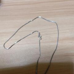 シルバーネックレス