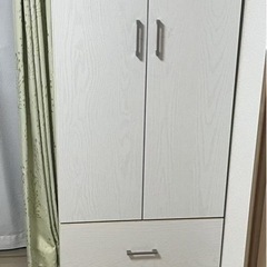 衣装収納 