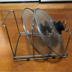 鍋蓋2つ　鍋蓋スタンド