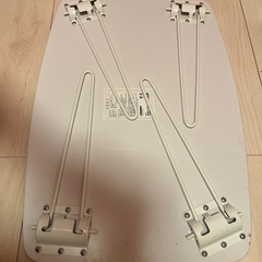 コンパクト折りたたみテーブルの画像
