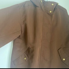 gu マウンテンパーカーの画像