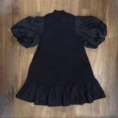 ZARA  ワンピース　Sサイズ