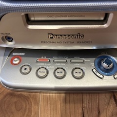 パナソニックCD / MD / ラジオプレーヤーとCDまとめての画像