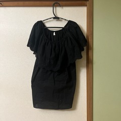 女子服