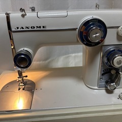 JANOME レトロ　電子ミシン モデル801 ディスプレイにも