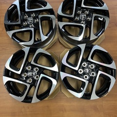 シエンタ　純正アルミホイール15インチ