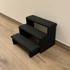 3段シェルフ　フラワースタンド　飾り棚の画像