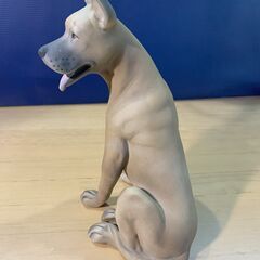 犬（グレートデン）の陶器置物の画像