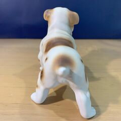 犬（ブルドッグ）の陶器置物の画像