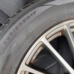 ホイールタイヤセット　4本　タイヤサイズ225/55R17の画像