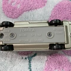 【絶版】トミカ◆No.89 日産エルグランド◇ホワイト◇ディスプレイケース付きの画像