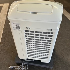 【価格相談】 SHARP 加湿空気清浄機 KC-B40-W の画像
