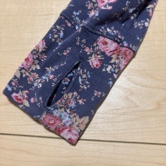 UNIQLO グリーンゲートコラボフラワー　ジップアップパーカー M
の画像