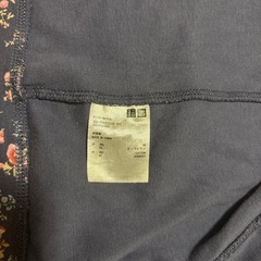UNIQLO グリーンゲートコラボフラワー　ジップアップパーカー M
の画像