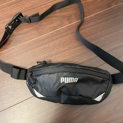 PUMA ブラック ウエストポーチ