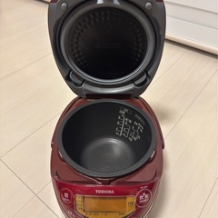 TOSHIBA 炊飯器 の画像