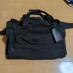 TUMI バック