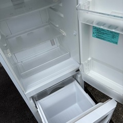 【中古】冷蔵庫 2ドア 右開き Haier 138L 2015年 JR-NF140Hの画像