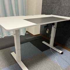 ゲーミングデスク