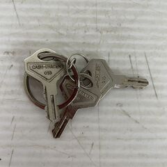 キャッシュドロワー 鍵付き ホワイト ドロワー レジ レジ用品 3札6硬貨 店舗 店舗用品 本体のみ 動作未確認 ドロア メーカー不明 Y1396の画像