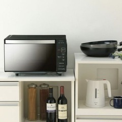 電子レンジ【配達無料お届け設置出来ます💫都内近郊🚚】フラットテーブル仕様✨除菌クリーニング済み✨超極美品✨他にも冷蔵庫.洗濯機.電子レンジ.オーブン電子レンジ.炊飯器.テーブル&椅子.机&チェアー.ベット&マットレス.ドレッサーなど多種多様な美品が有ります✨お気軽にお問い合わせ下さい💫の画像
