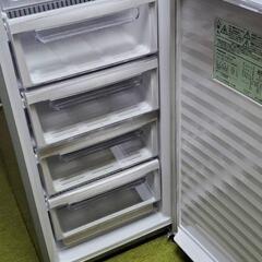 美品(新品同様)　パナソニック　家庭用冷凍庫の画像