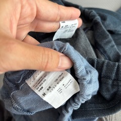 ユニクロ130 レギンス３枚セットの画像