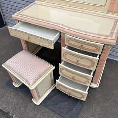 イタリア家具 ドレッサー 鏡台 ロココ 洋風 西洋家具 インテリア　アンティークの画像