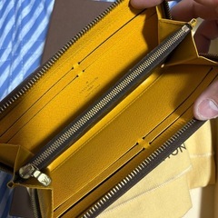 LV長財布【値下げ可】の画像
