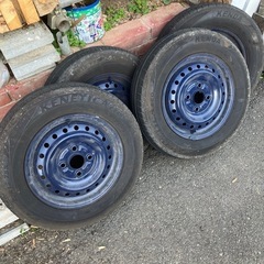まだまだ使える145/80R13ノーマルタイヤ付きスチールホイー...