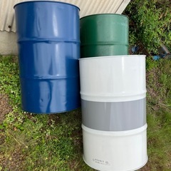 空ドラム缶 200L