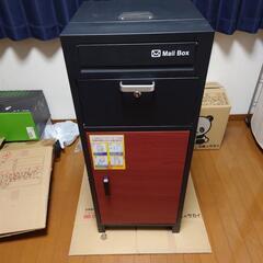 VARNIC 宅配ボックス　の画像
