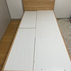 ★早い者勝ちです‼︎ シングルベットフレーム　収納付き（ニトリ）の画像