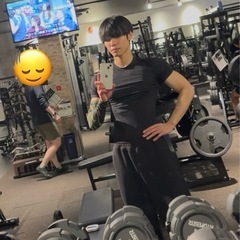 インターナショナルバーに一緒に行きませんか！