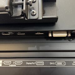 49型フルHDモニター / 壁掛け金具付き / 動作確認済み【SHARP / PN-R496】の画像