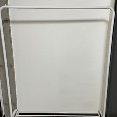 ハンガーラック