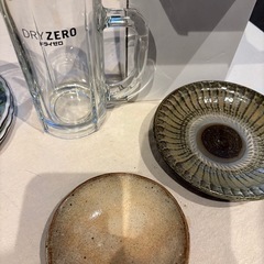 使わない食器の画像