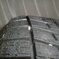 溝あり2本セットブリヂストン スタットレス BLIZZAK REVO2 185/65R14 ①の画像