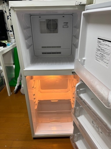 ⭐配達と設置無料です⭐無印良品冷蔵庫137リットルです⭐