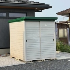 ヨド物置中古品　中型