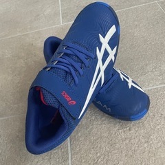 ASICS キッズランニングシューズ - 23cm（新品）