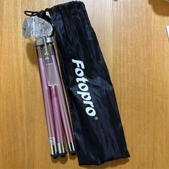 ビデオカメラ三脚