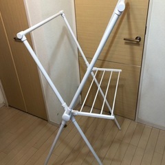 折りたたみ可能な洗濯物干し　3000円→800円