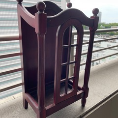 4段ラックと傘立てをタダで上げますの画像