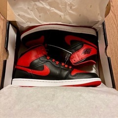 NIKE AIR JORDAN1 MID BRED 28.5cm...
