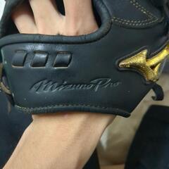 ミズノプロのグローブ　右投げ用の画像